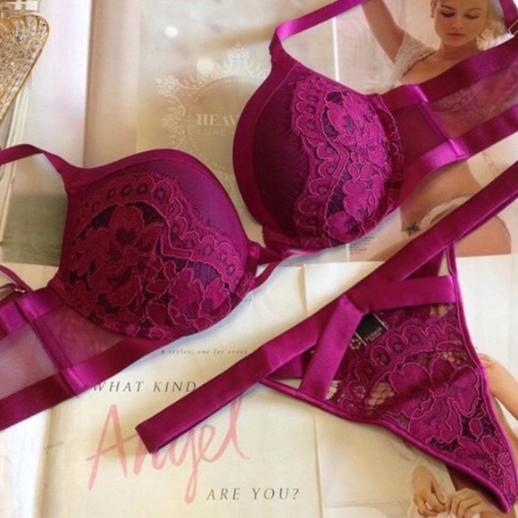 Victoria's Secret Other - Victoria's Secret Very Sexy Push Up and Thong Set